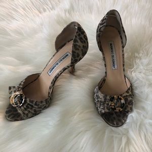 Manolo Blahnik Sedaraby beige leopard heels